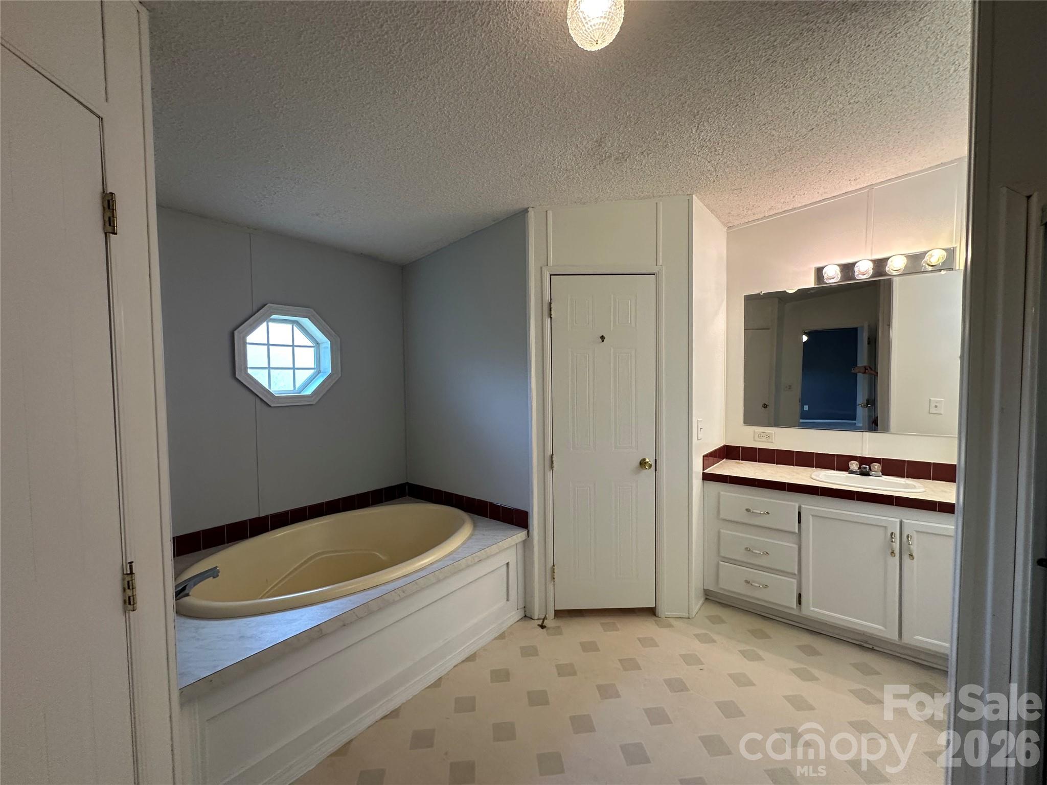 4786 Briar Court Property Photo 19