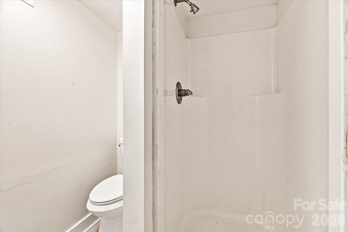 308 Browntown Road Property Photo 26