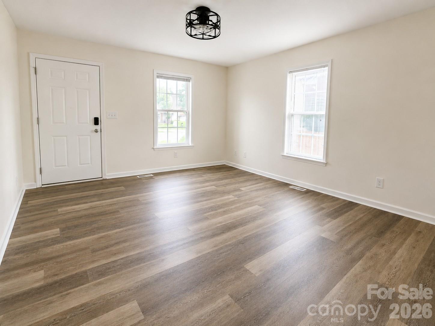 118 Oakwood Avenue Property Photo 11