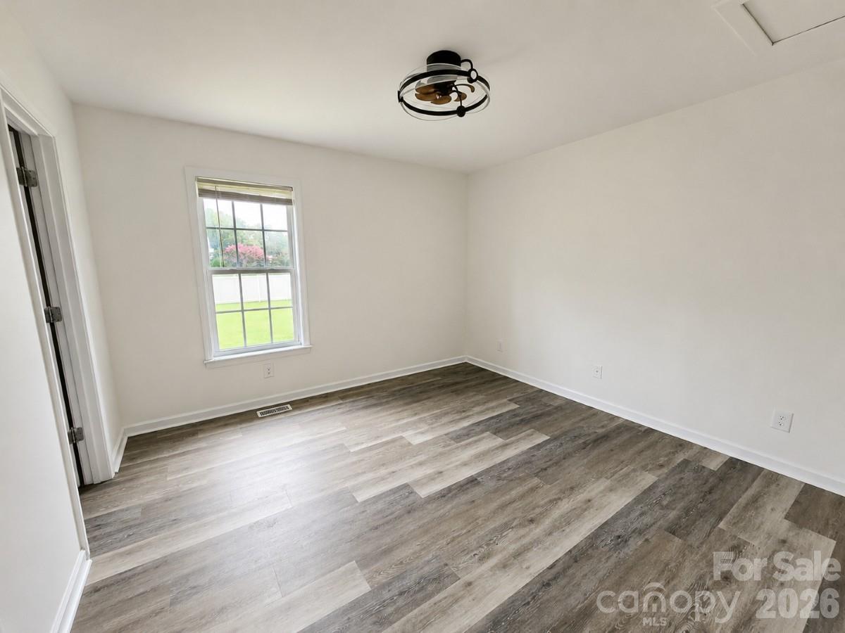 118 Oakwood Avenue Property Photo 13