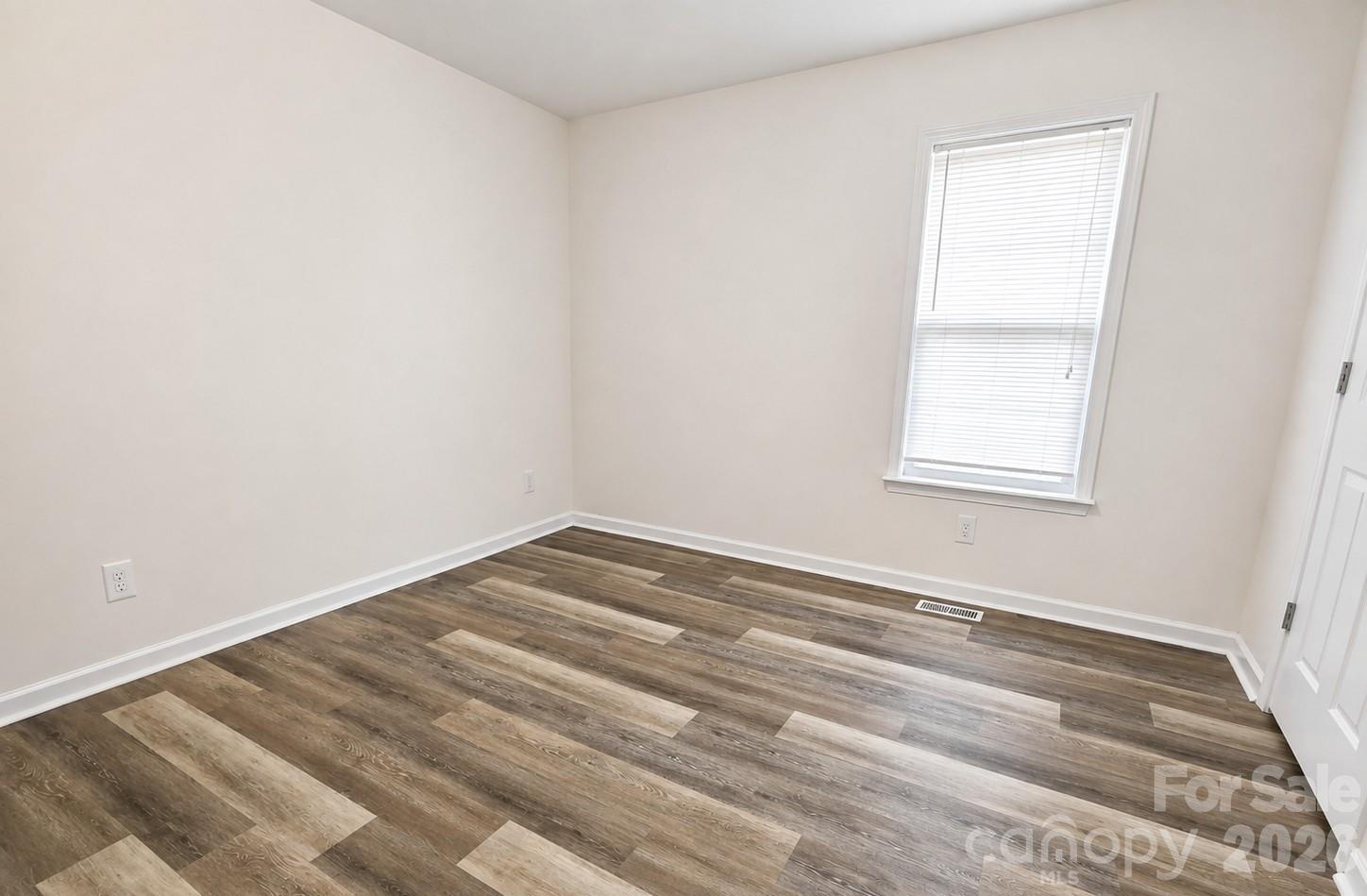 118 Oakwood Avenue Property Photo 19