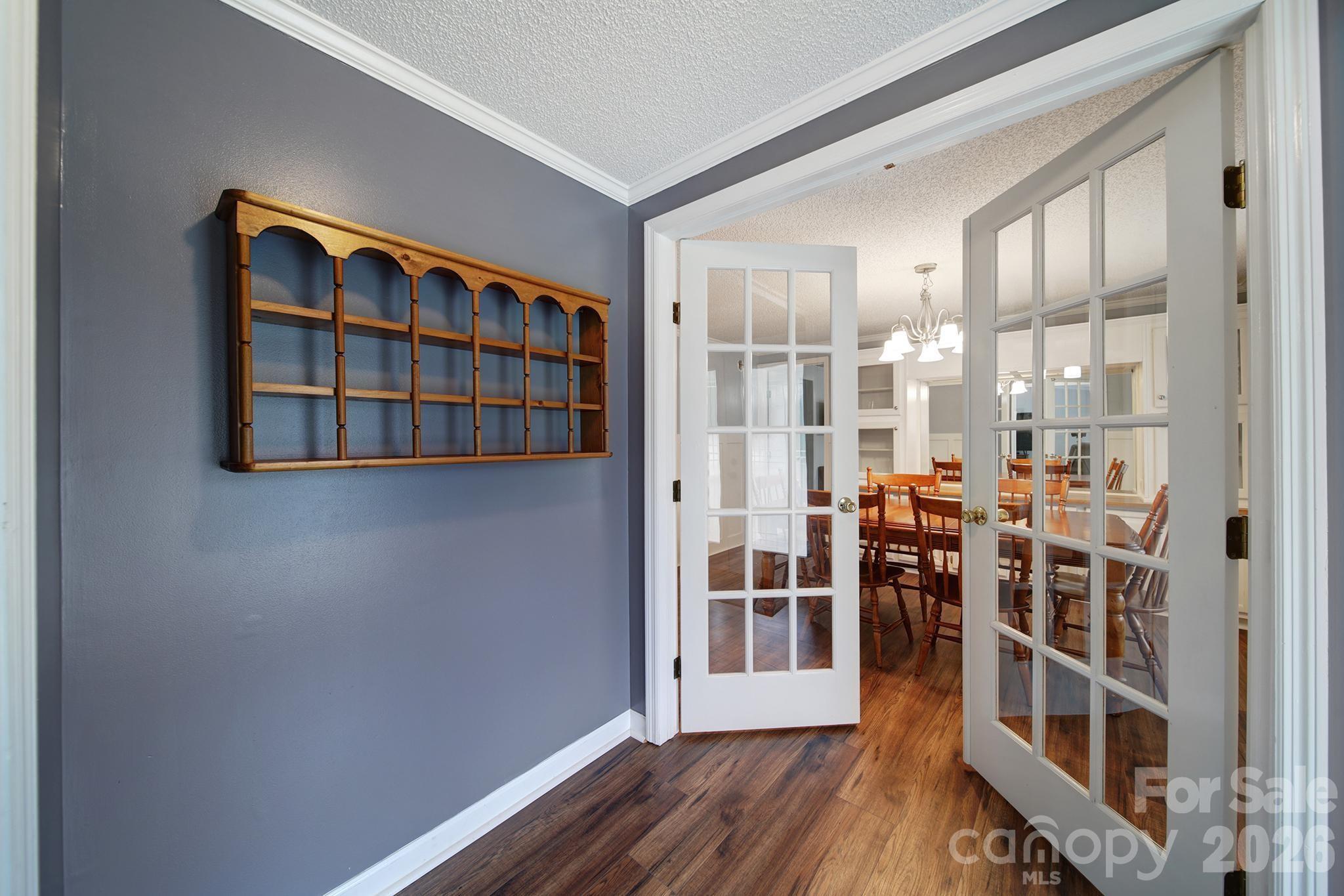 1421 Suttle Road Property Photo 8