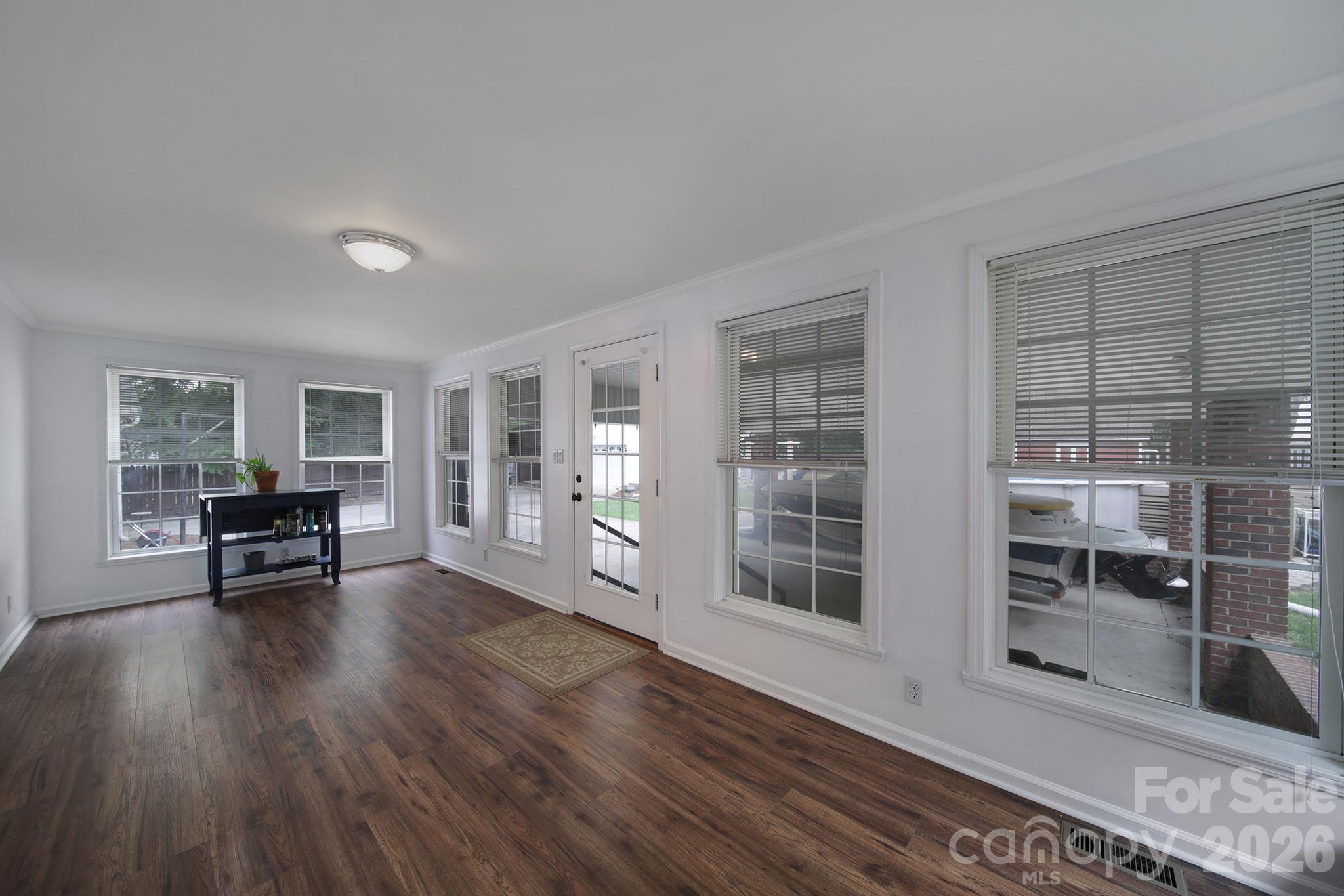 1421 Suttle Road Property Photo 23
