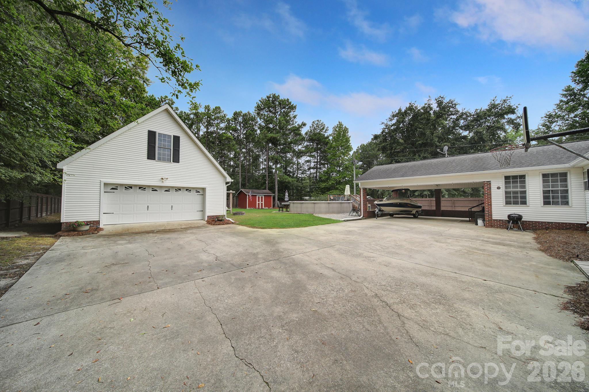 1421 Suttle Road Property Photo 25