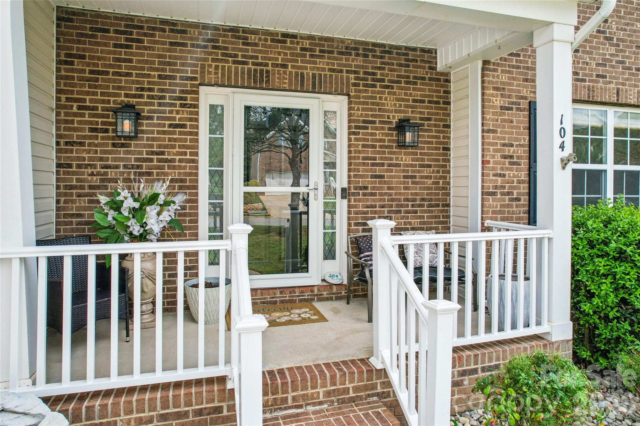 104 Planters Drive Property Photo 2