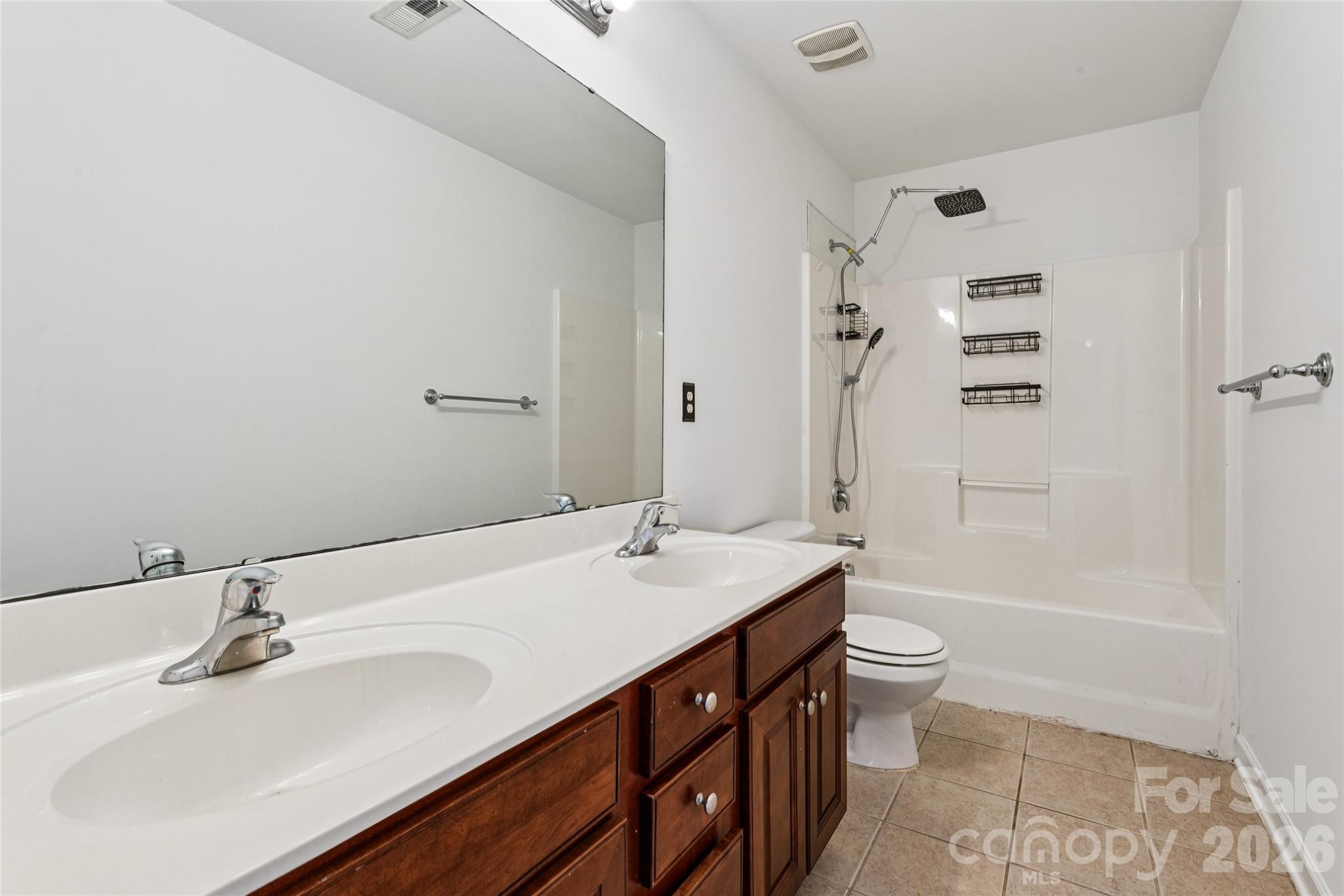 104 Planters Drive Property Photo 27