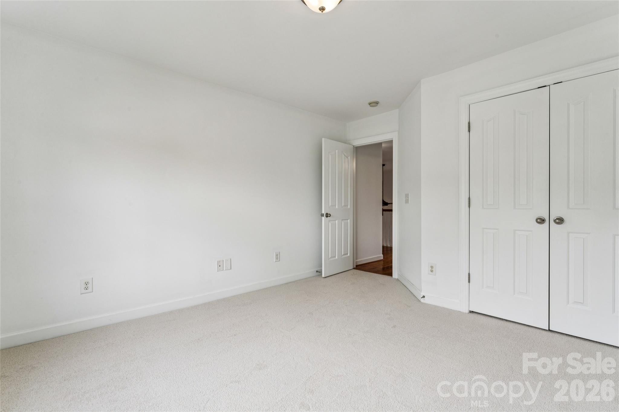 104 Planters Drive Property Photo 35