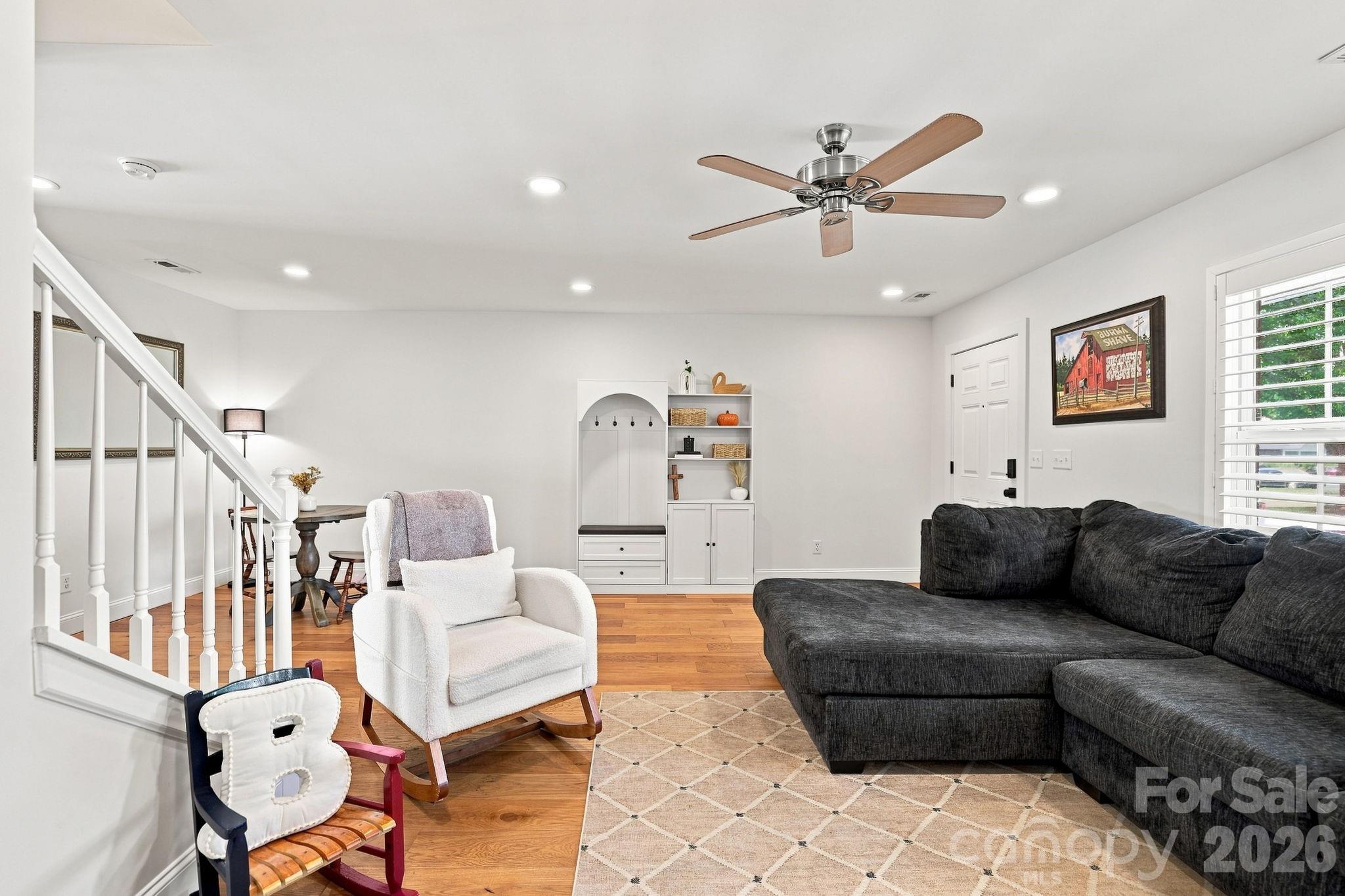 229 Primrose Walk Property Photo 7