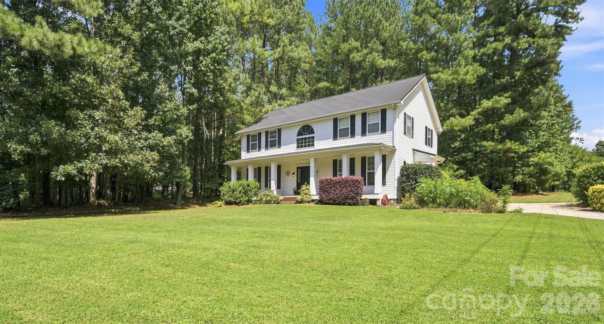3686 Lake Bluff Drive Property Photo 1