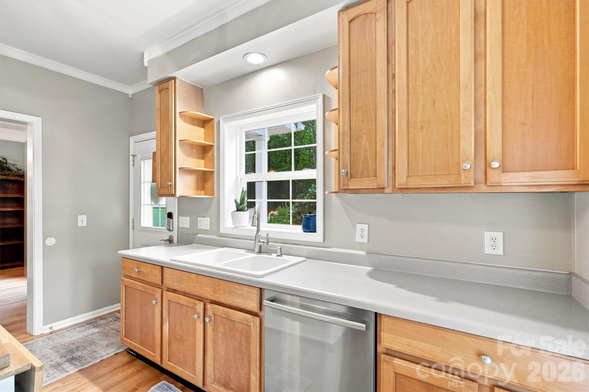 3686 Lake Bluff Drive Property Photo 13