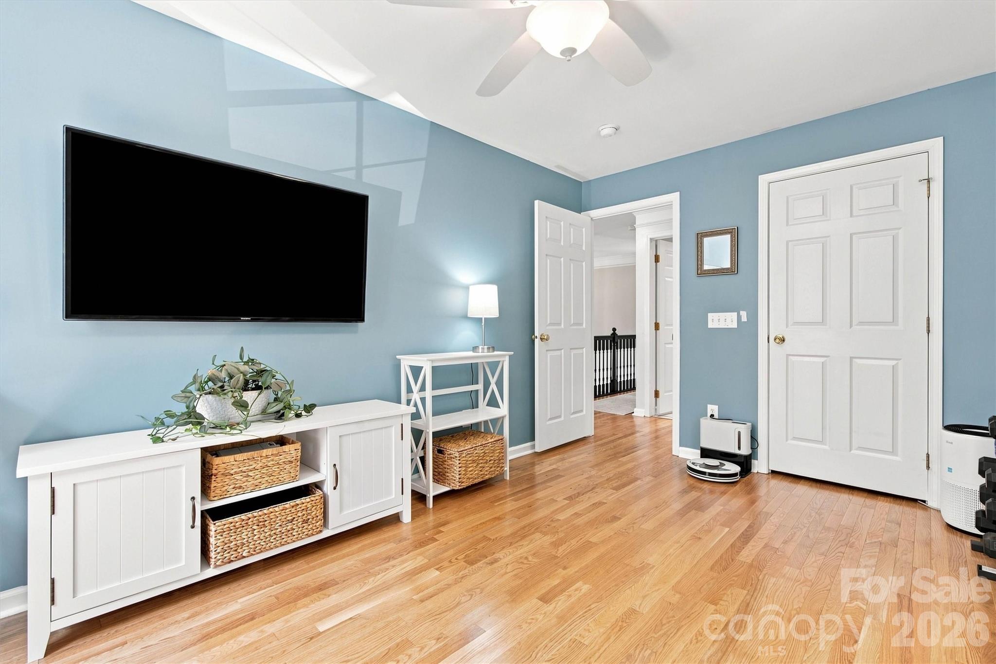 3686 Lake Bluff Drive Property Photo 31