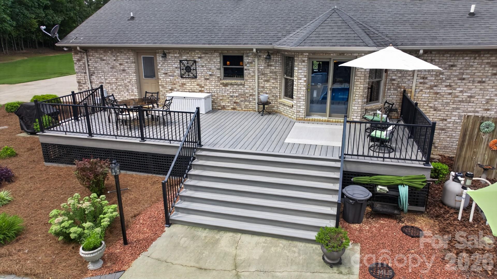 525 Gin Road Property Photo 20