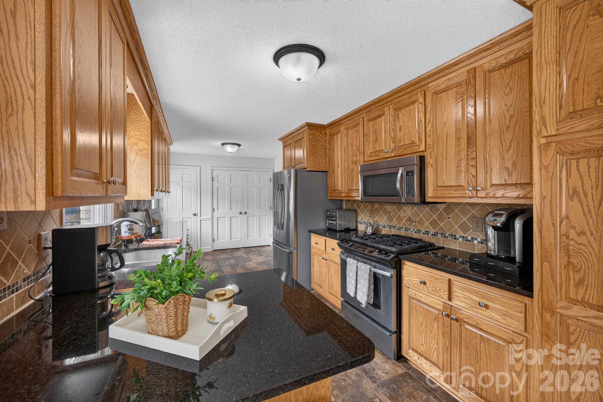 525 Gin Road Property Photo 25