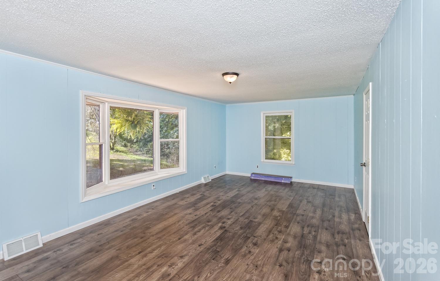 94 Stone Drive Property Photo 9
