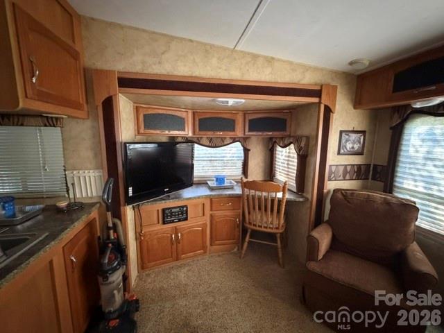 110 Starboard Trail Property Photo 10