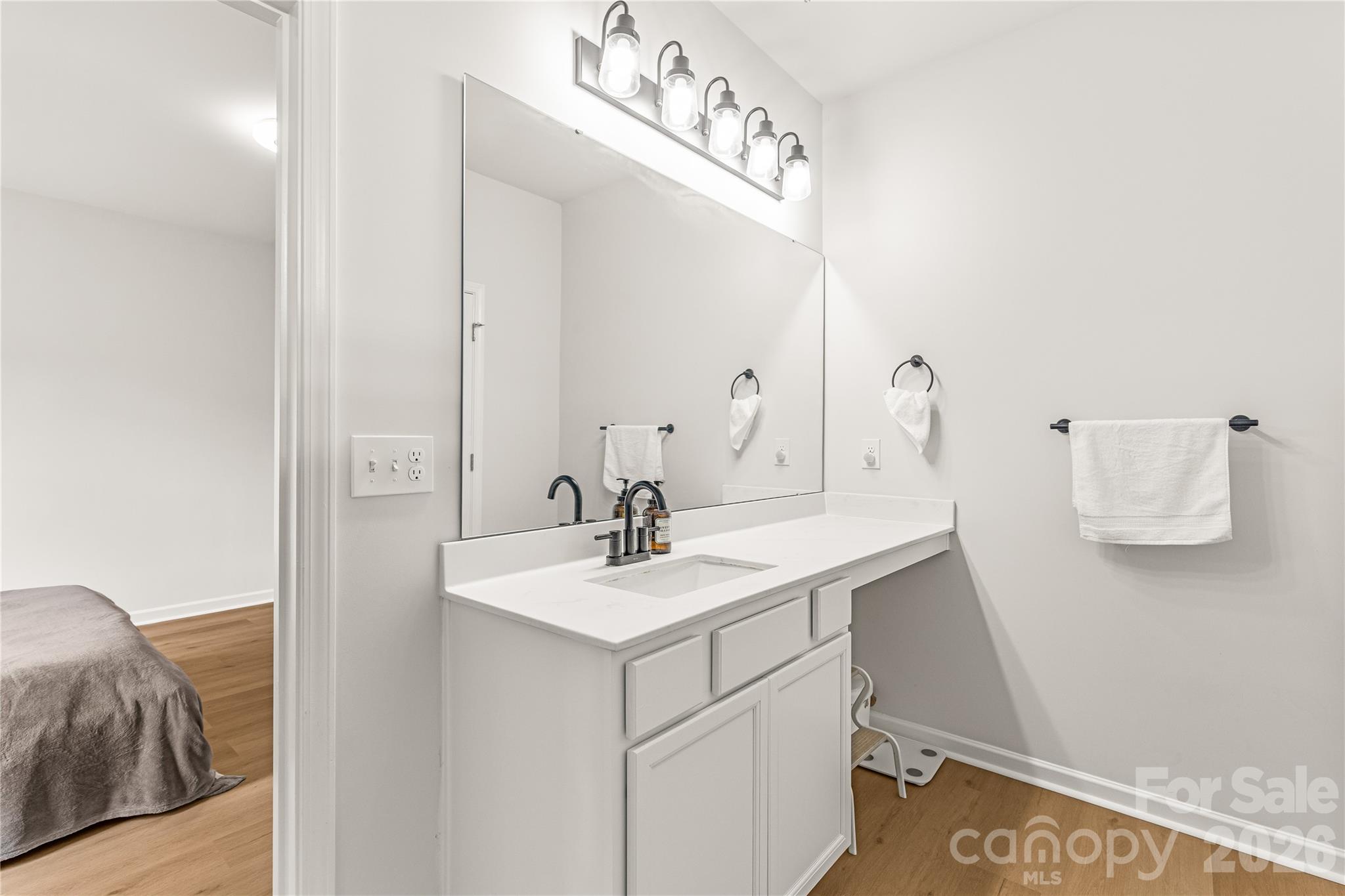 9022 Evercrisp Lane Property Photo 16