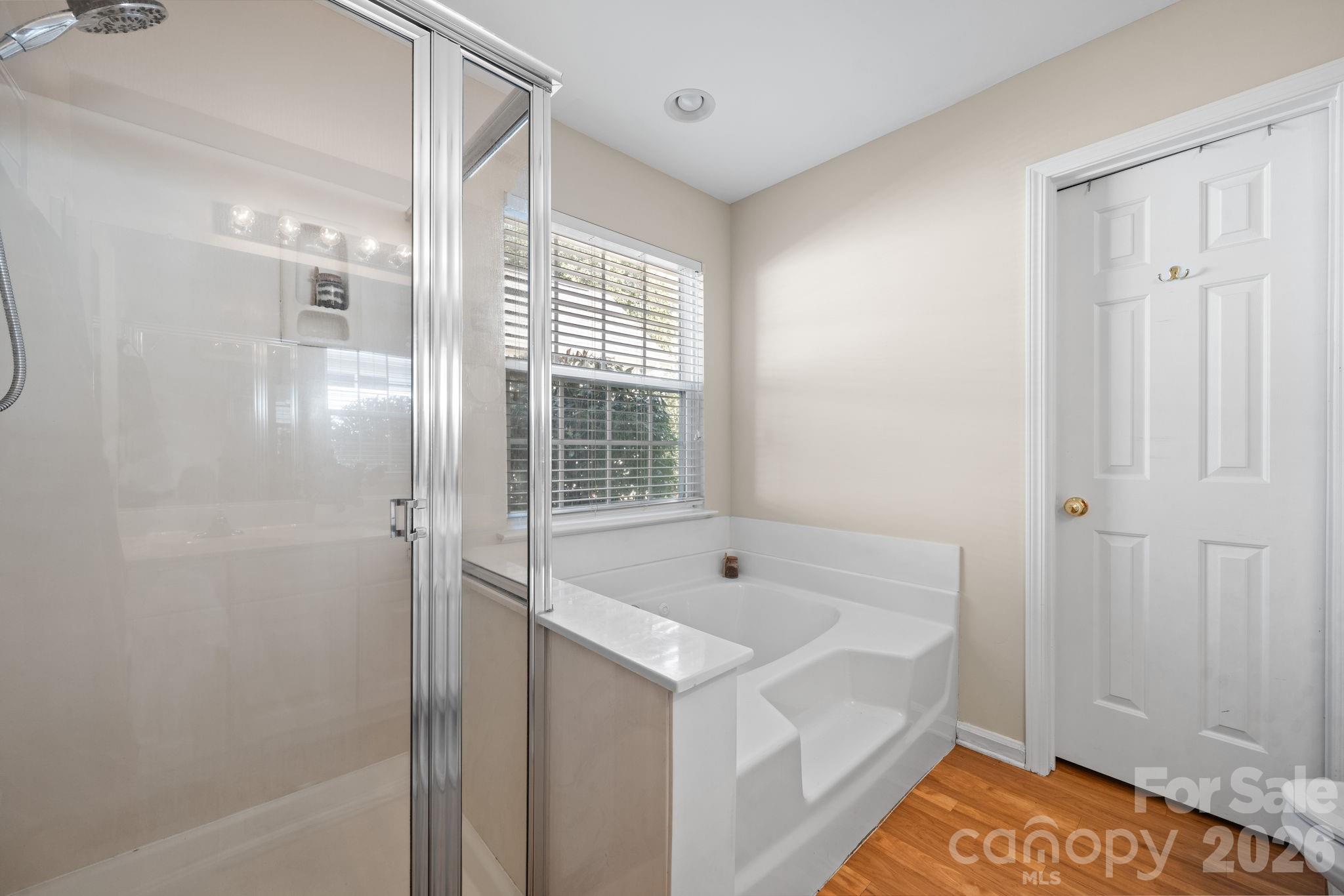 2413 Smith Cove Road Property Photo 14