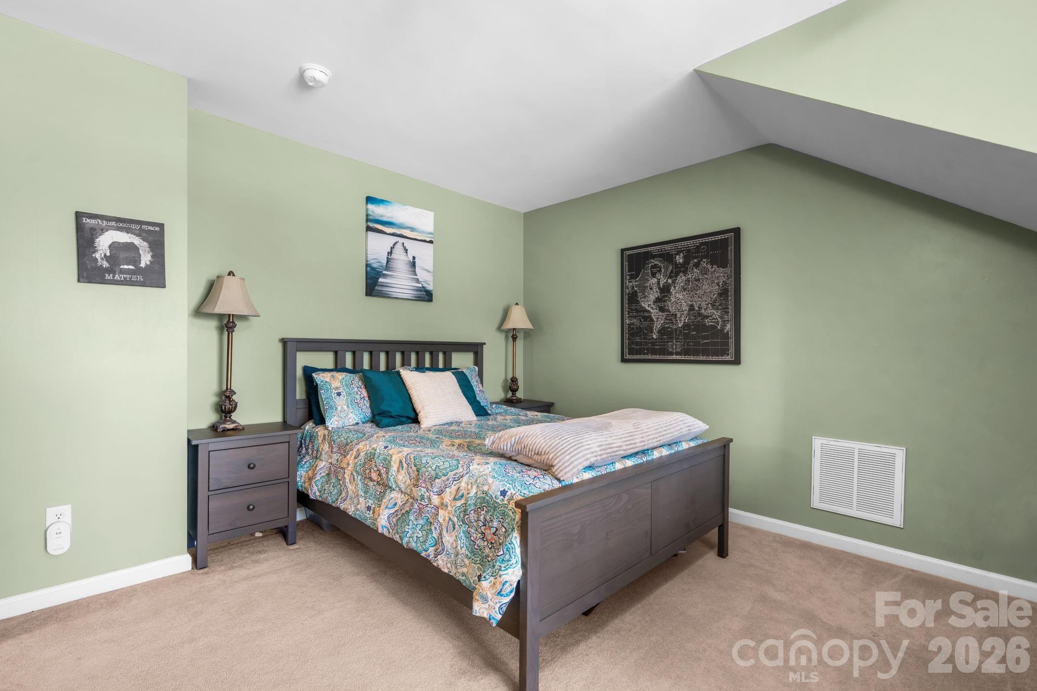 2413 Smith Cove Road Property Photo 19