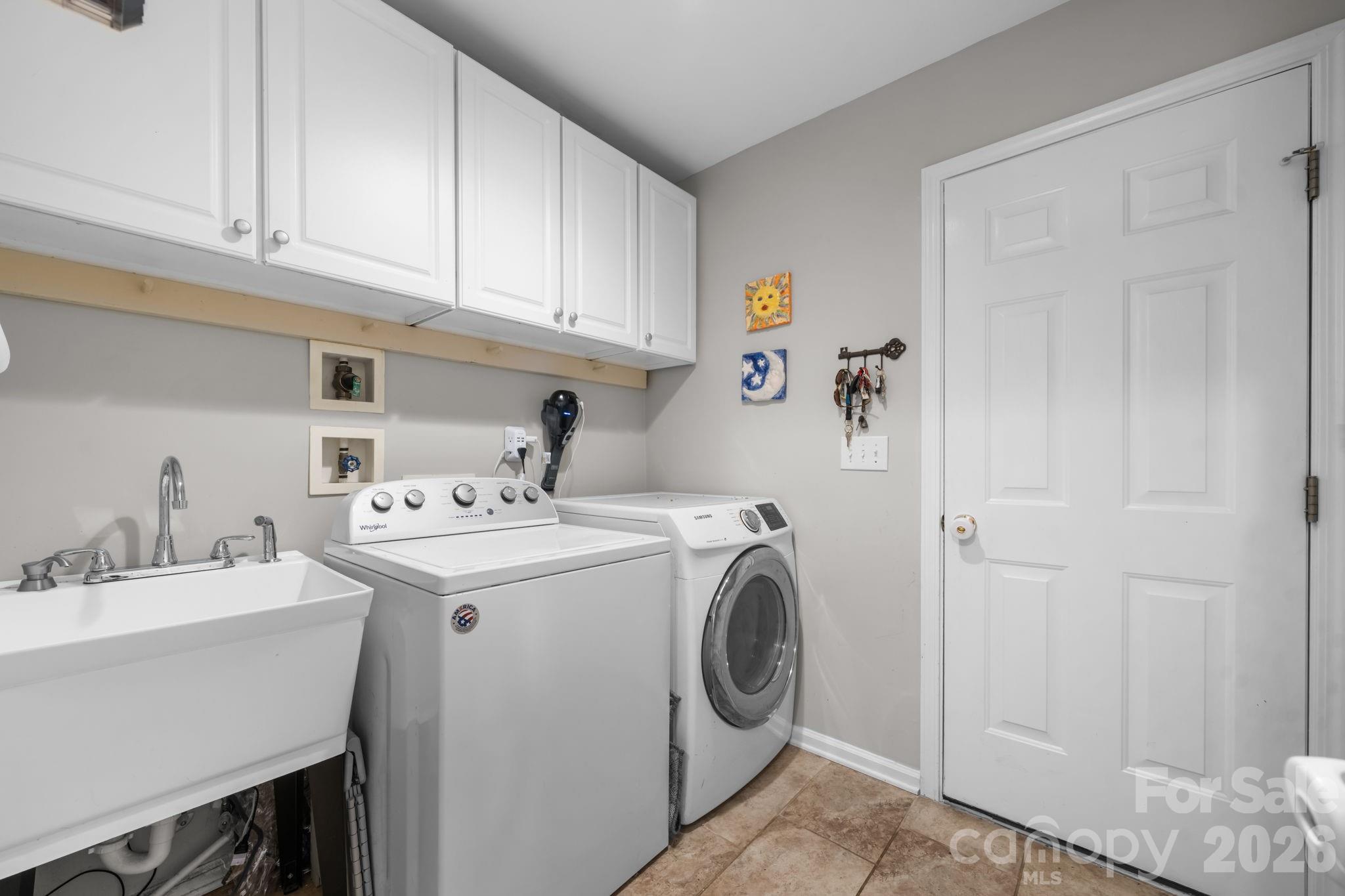 2413 Smith Cove Road Property Photo 28