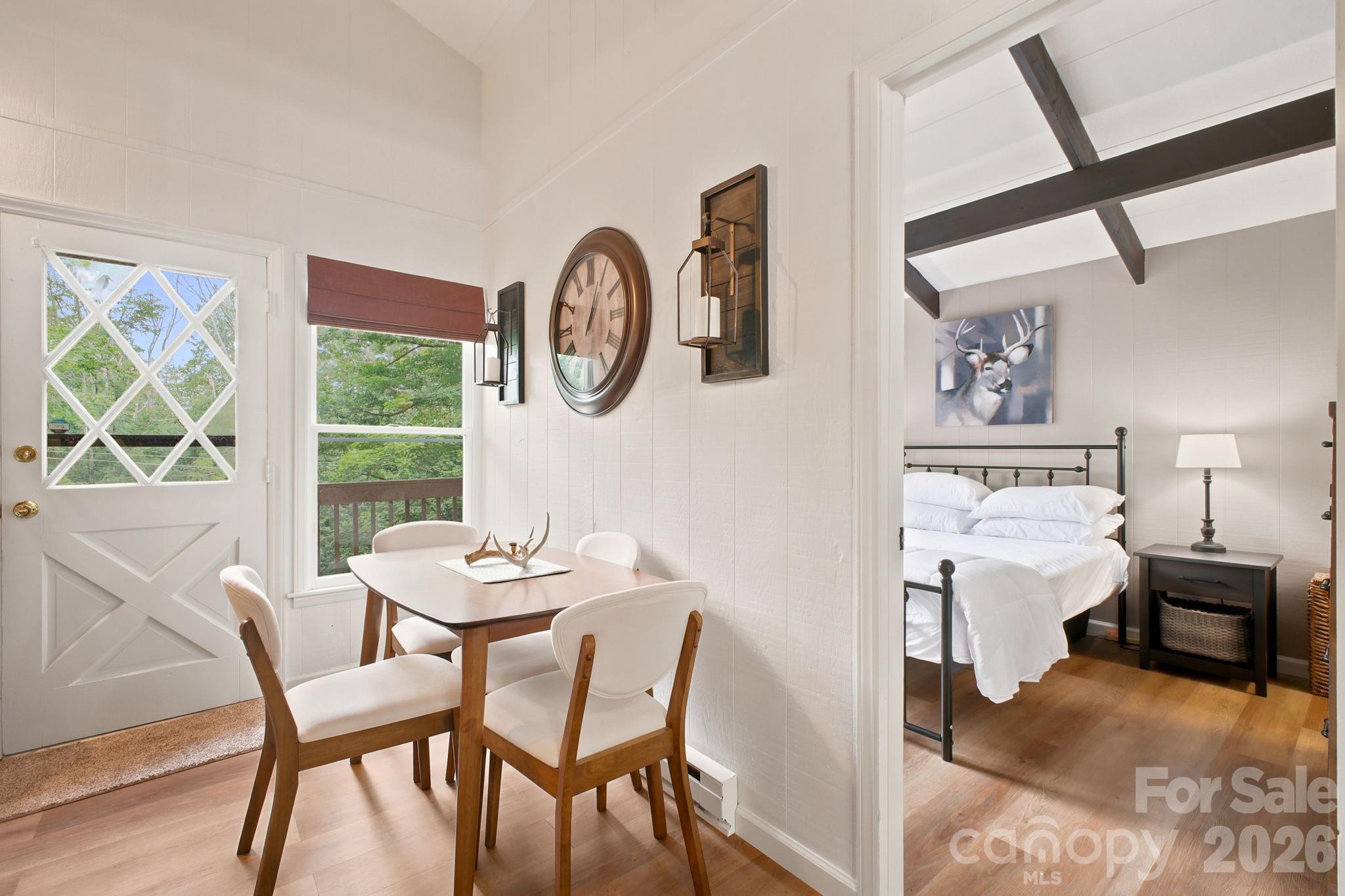 242 Charter Hills Road Property Photo 8