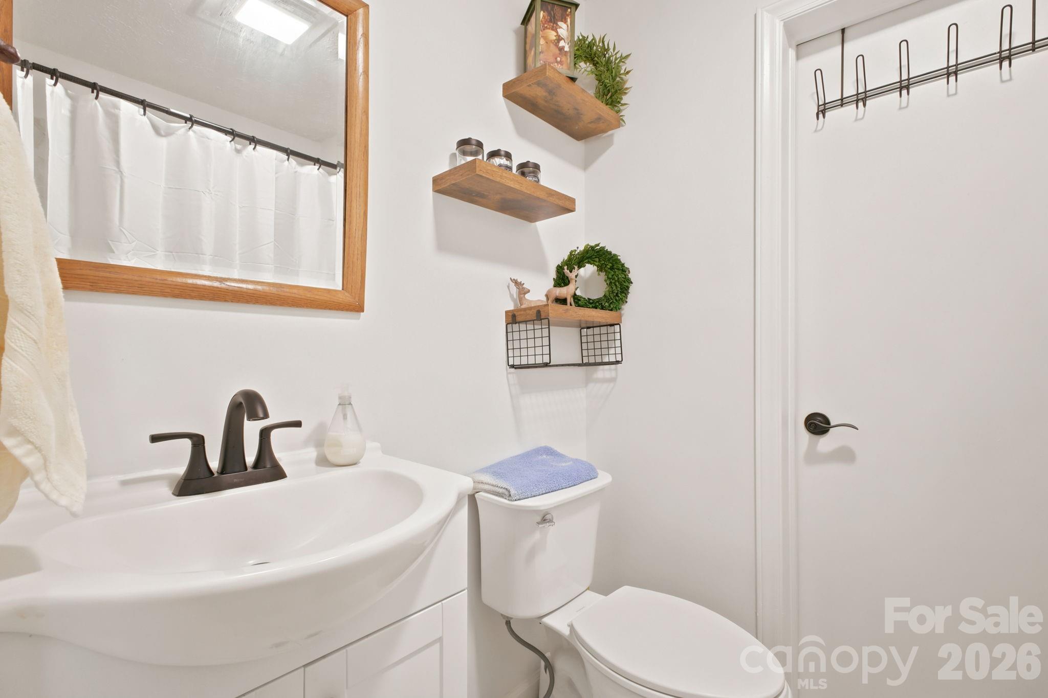 242 Charter Hills Road Property Photo 19
