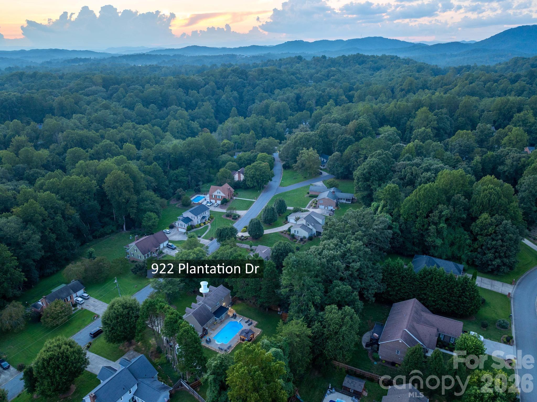 922 Plantation Drive Property Photo 11