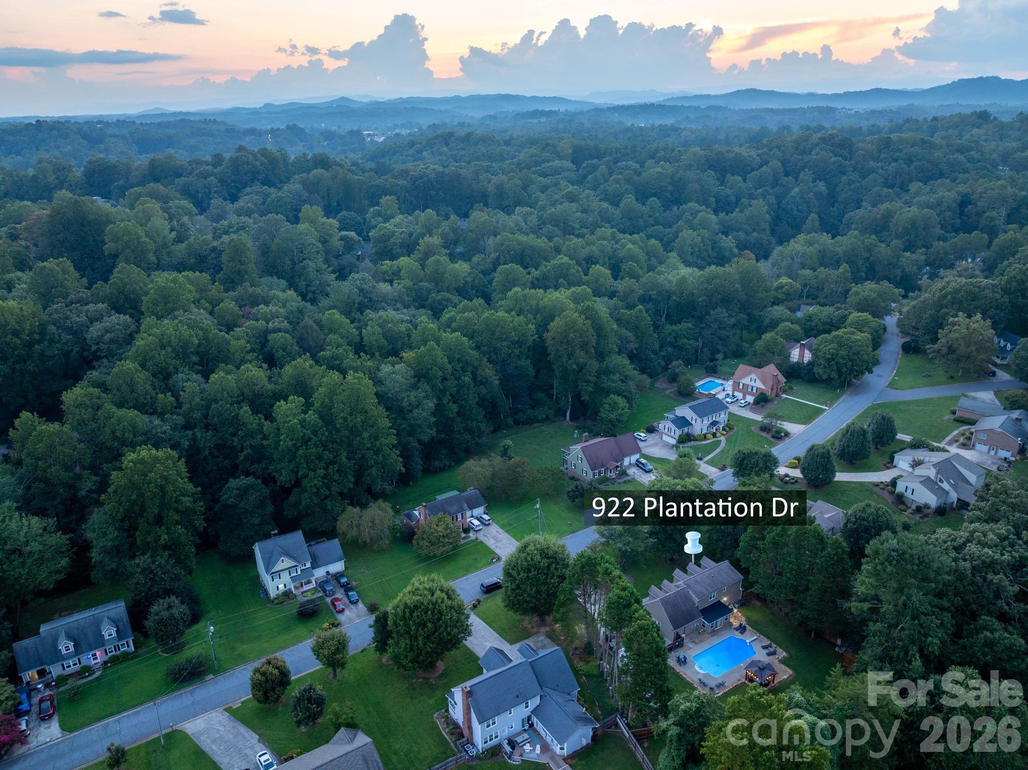 922 Plantation Drive Property Photo 12