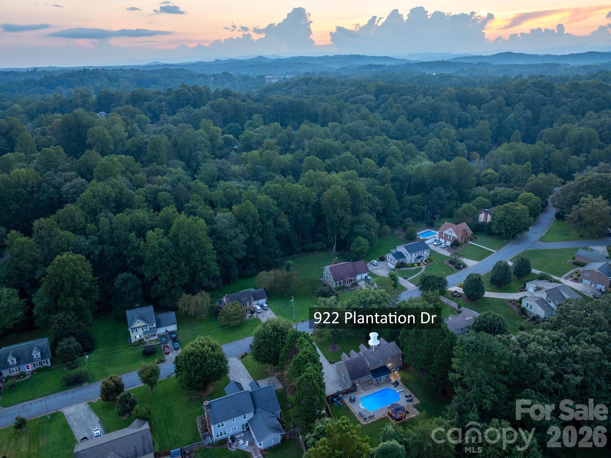 922 Plantation Drive Property Photo 13