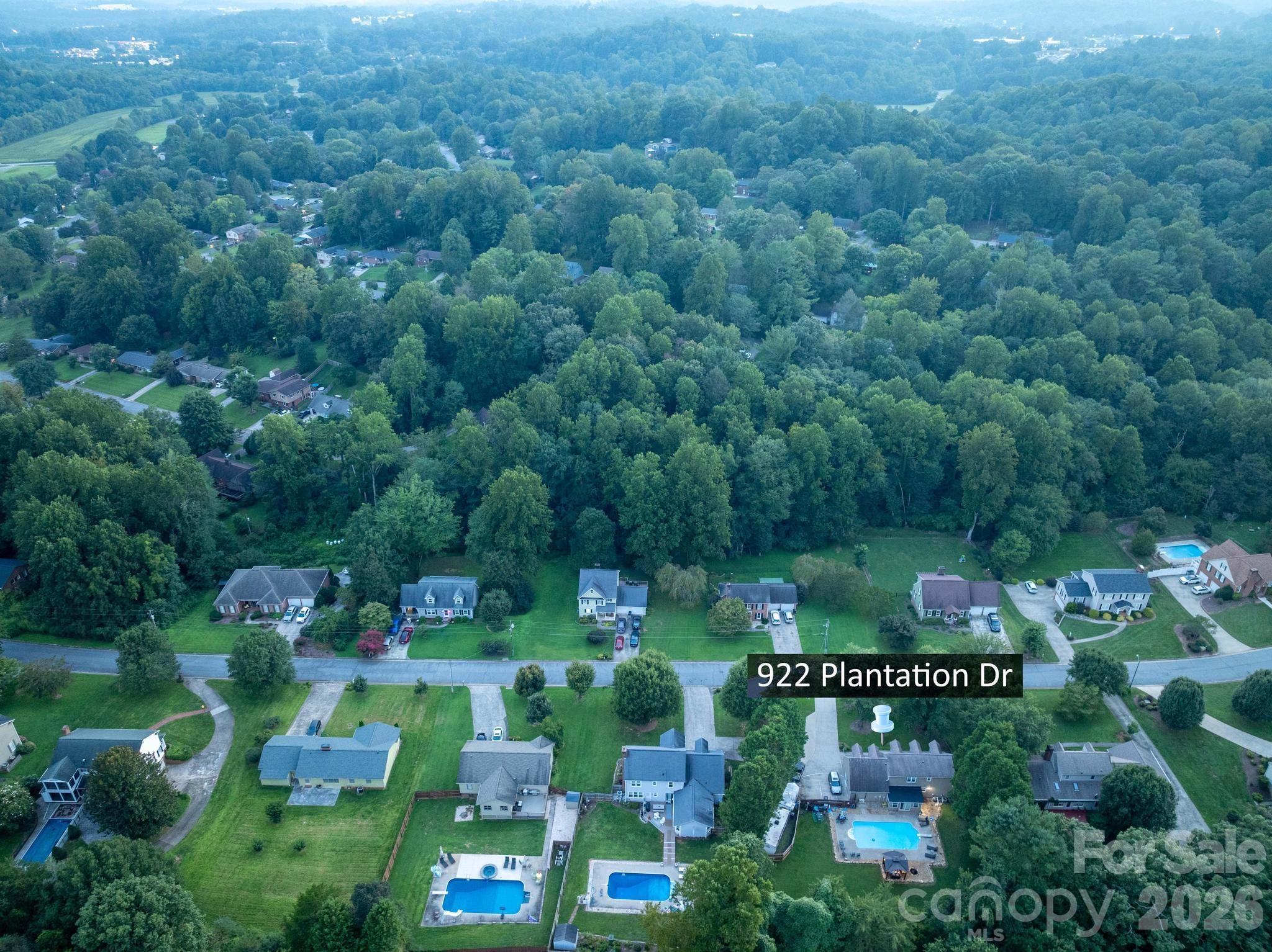 922 Plantation Drive Property Photo 14