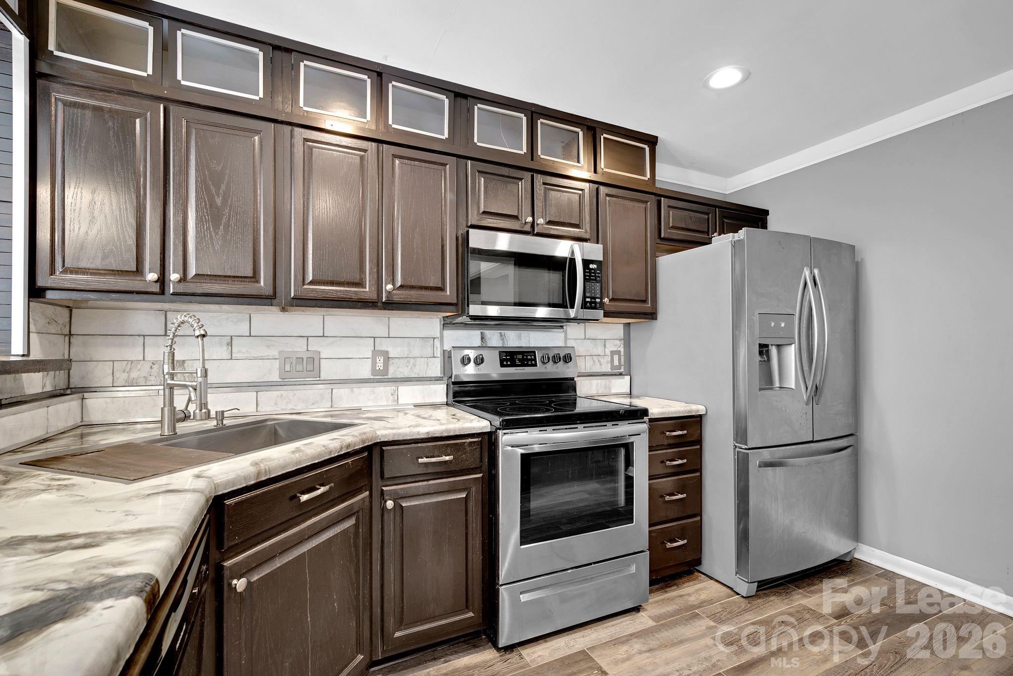9653 Terrier Way Property Photo 10