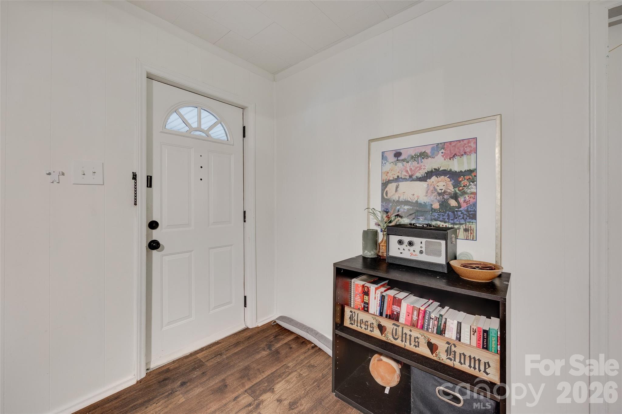 608 Spruce Street Property Photo 3