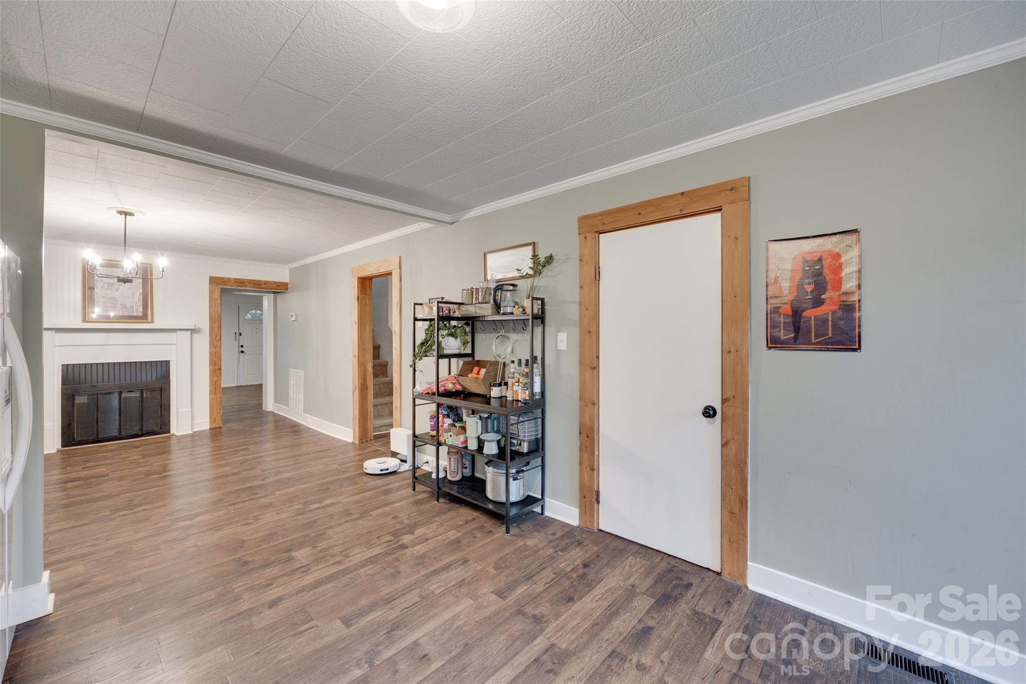 608 Spruce Street Property Photo 13
