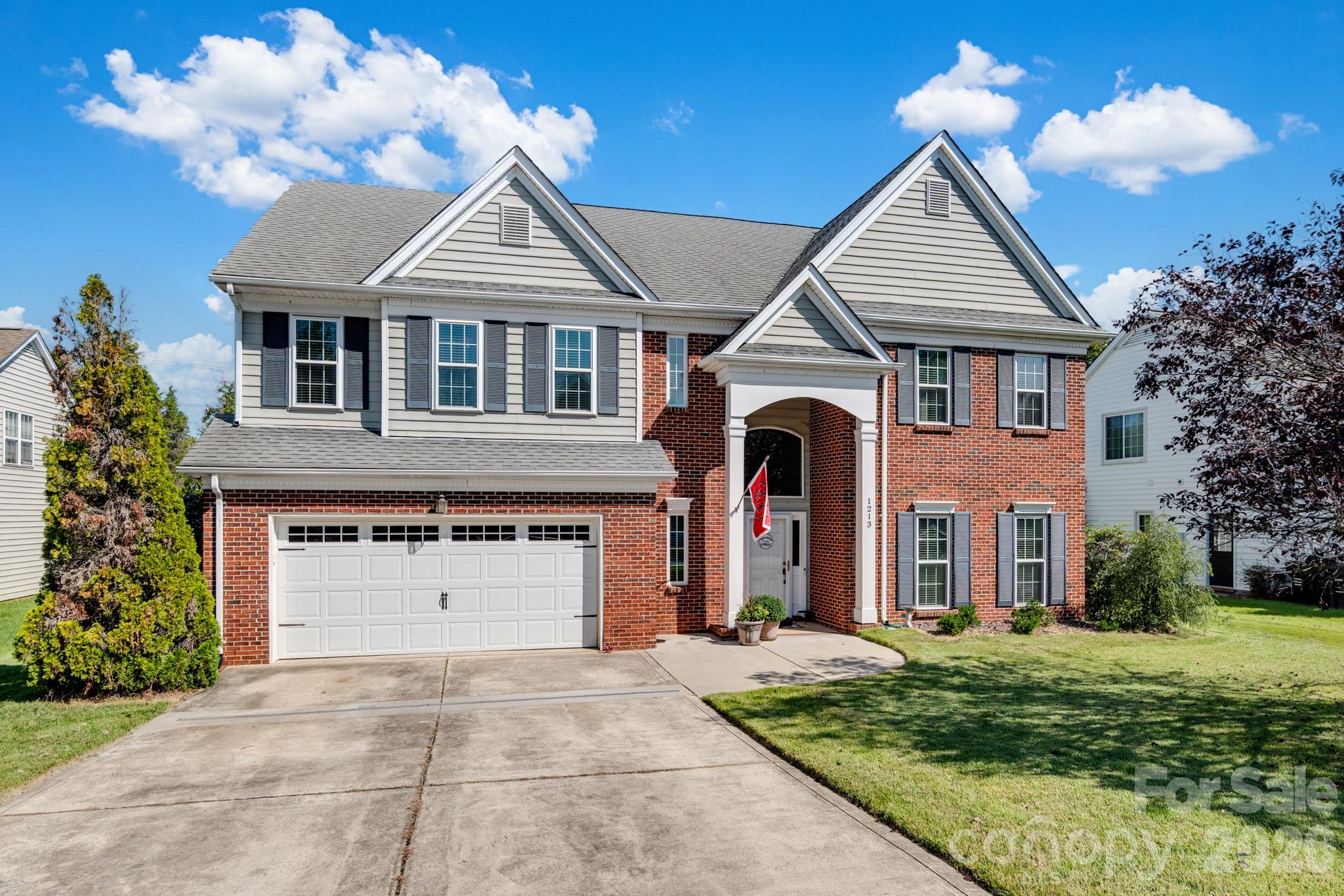 1213 Boyden Place Property Photo 1