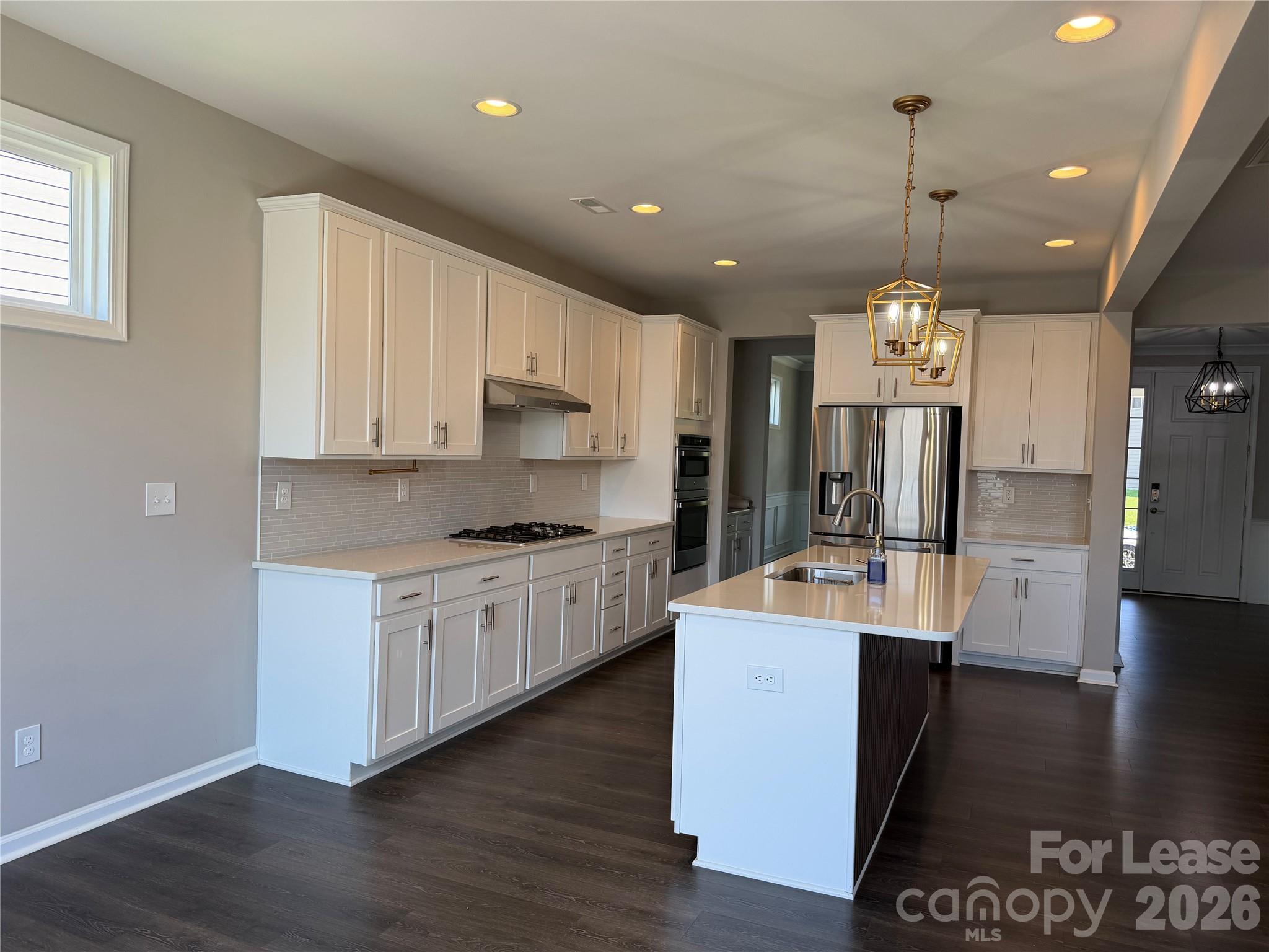 194 Winterberry Street Property Photo 5