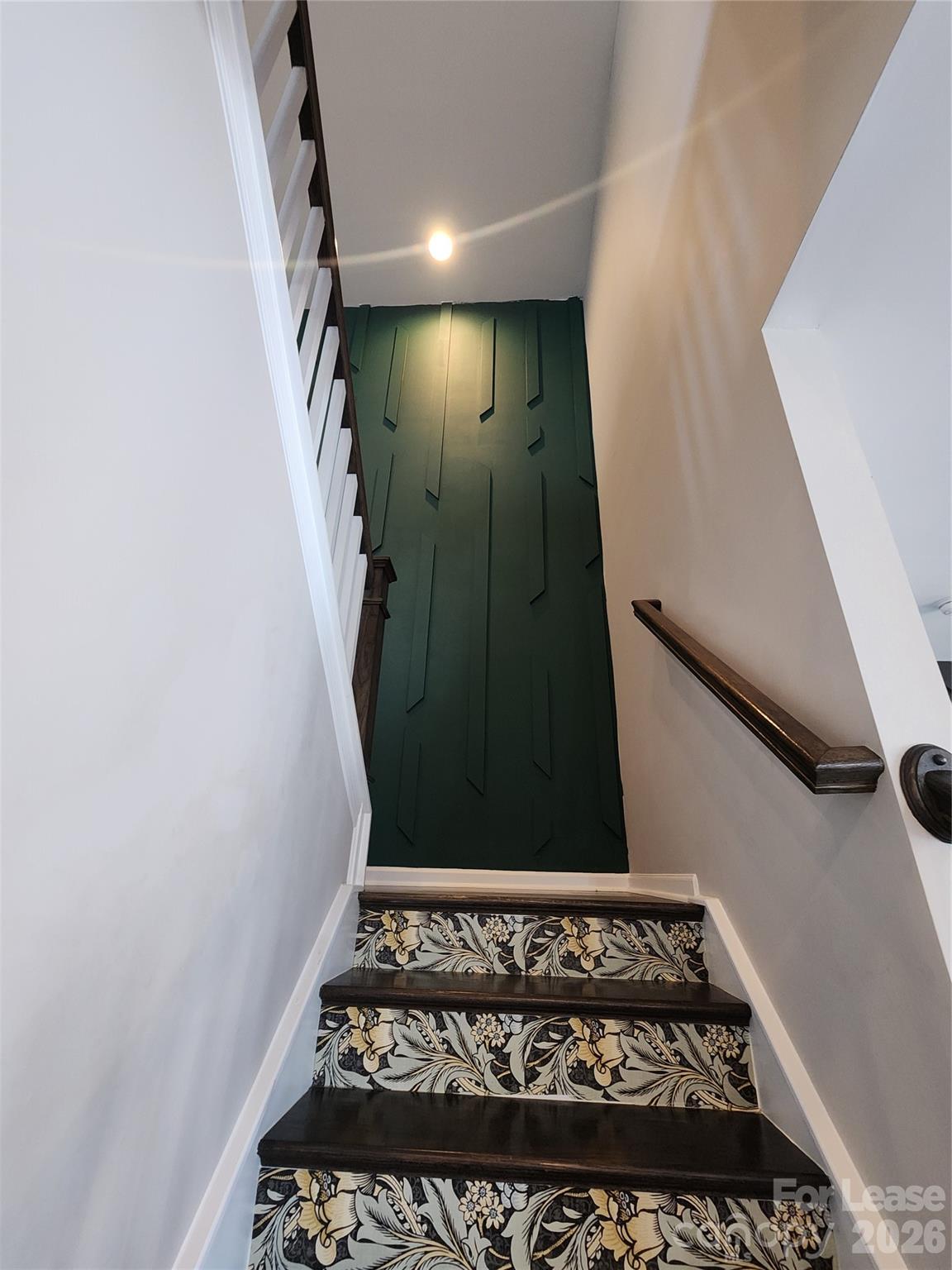 194 Winterberry Street Property Photo 18