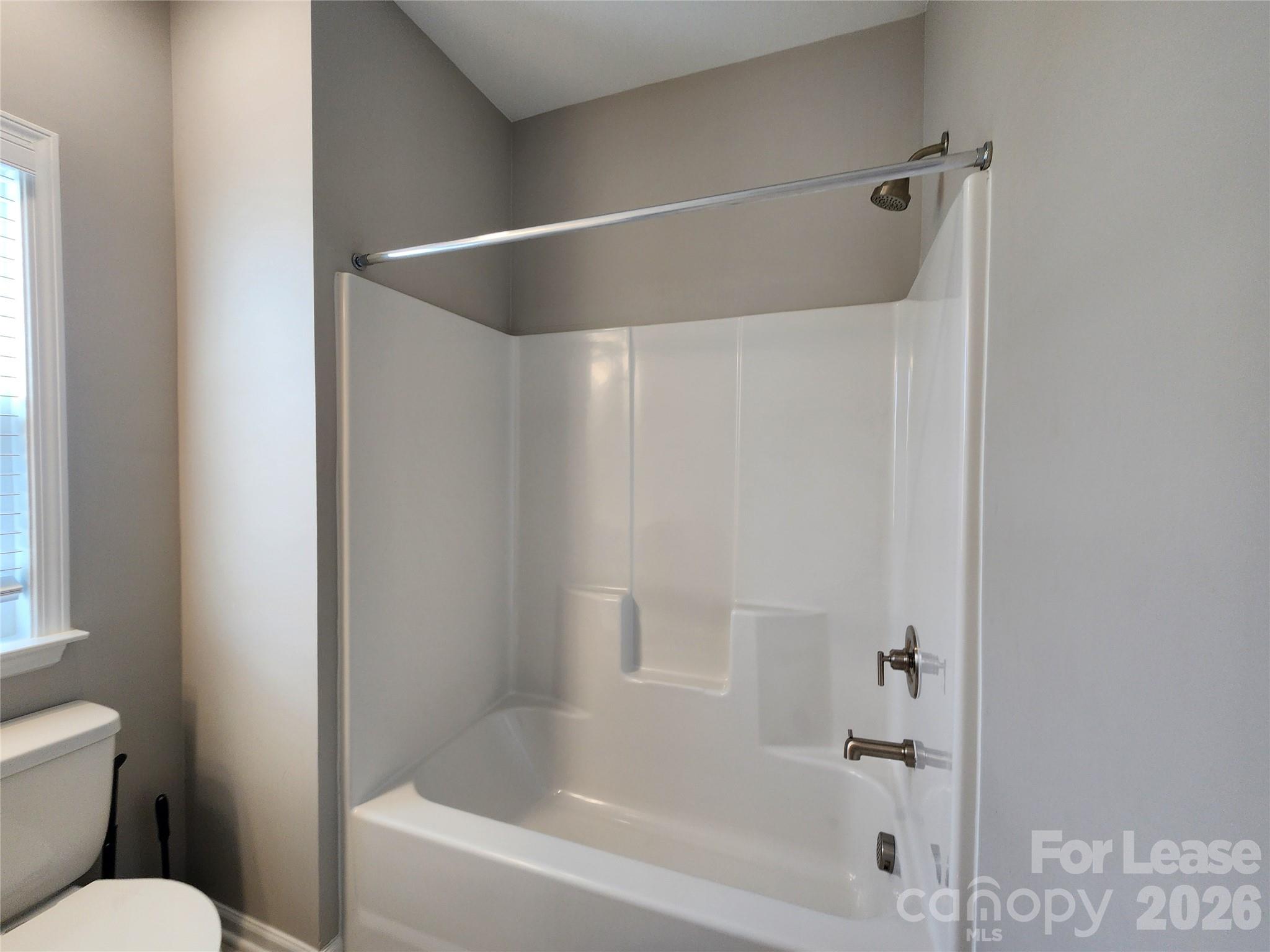 194 Winterberry Street Property Photo 22
