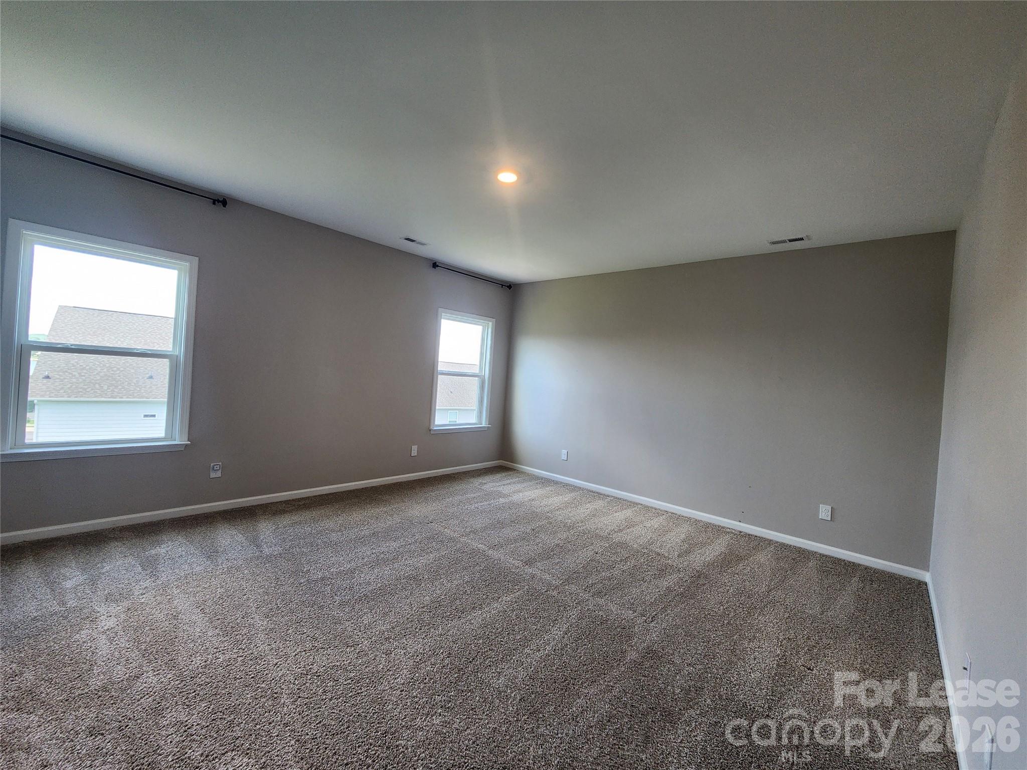 194 Winterberry Street Property Photo 30