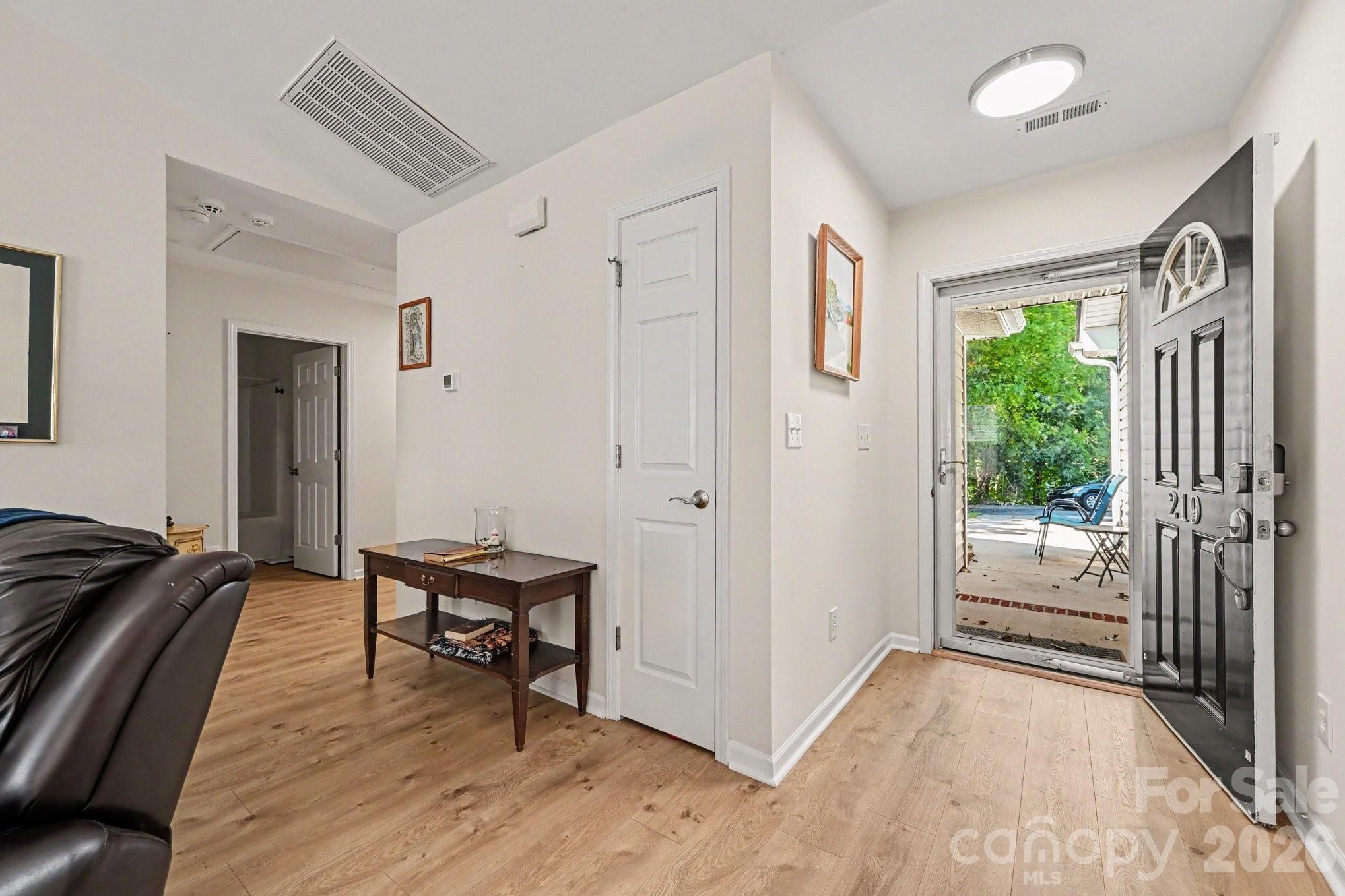 219 Edinburgh Court Property Photo 3