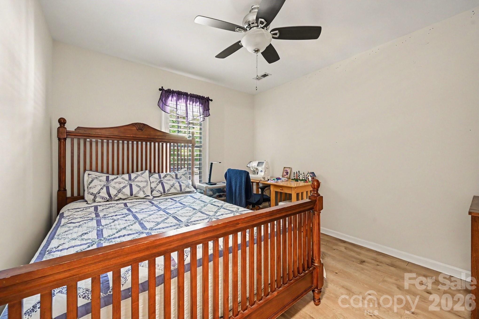 219 Edinburgh Court Property Photo 12