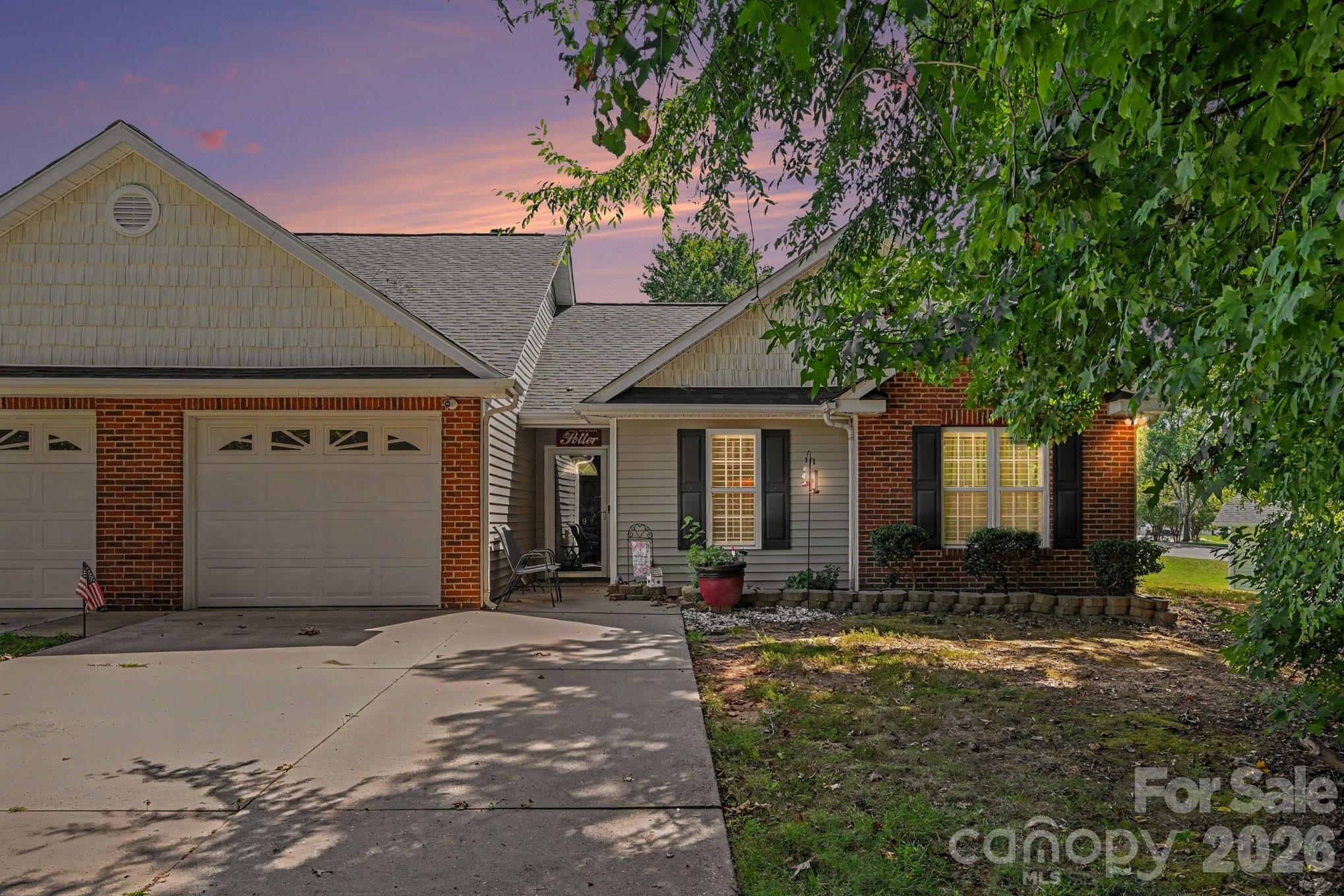 219 Edinburgh Court Property Photo 16