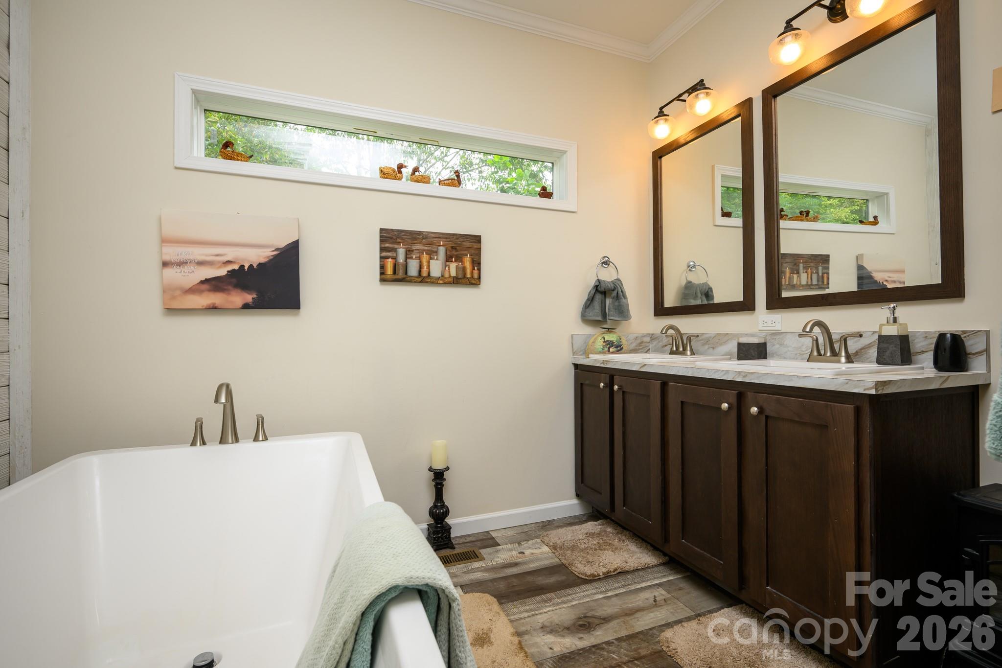 324 Plemmons Place Property Photo 11