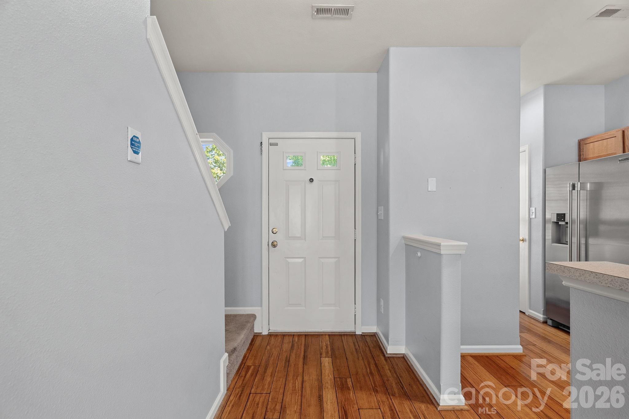 4037 Center Place Drive Property Photo 6