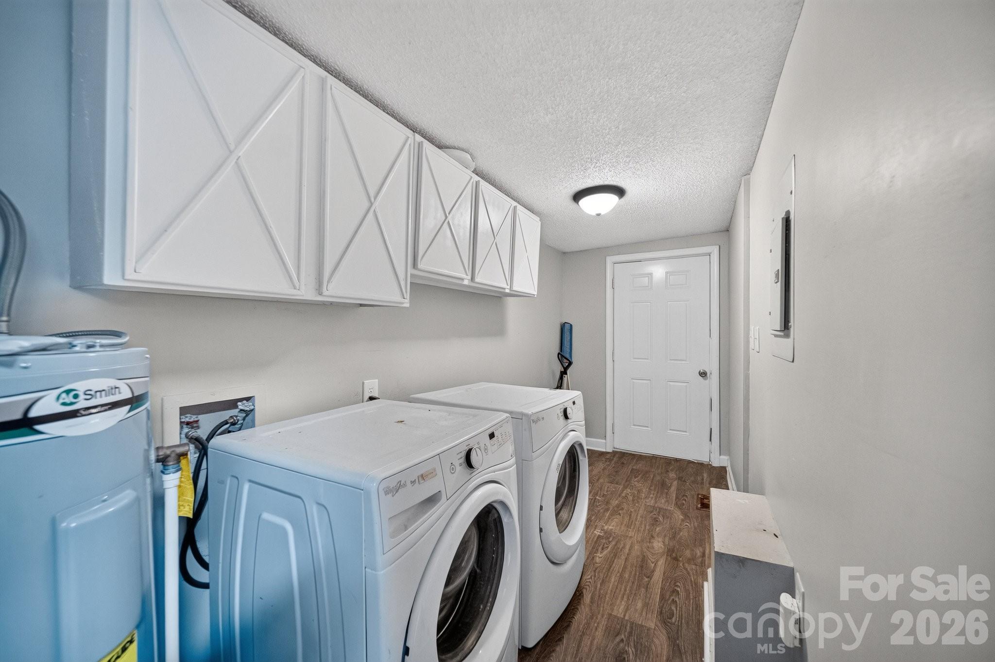 659 N Main Street Property Photo 17