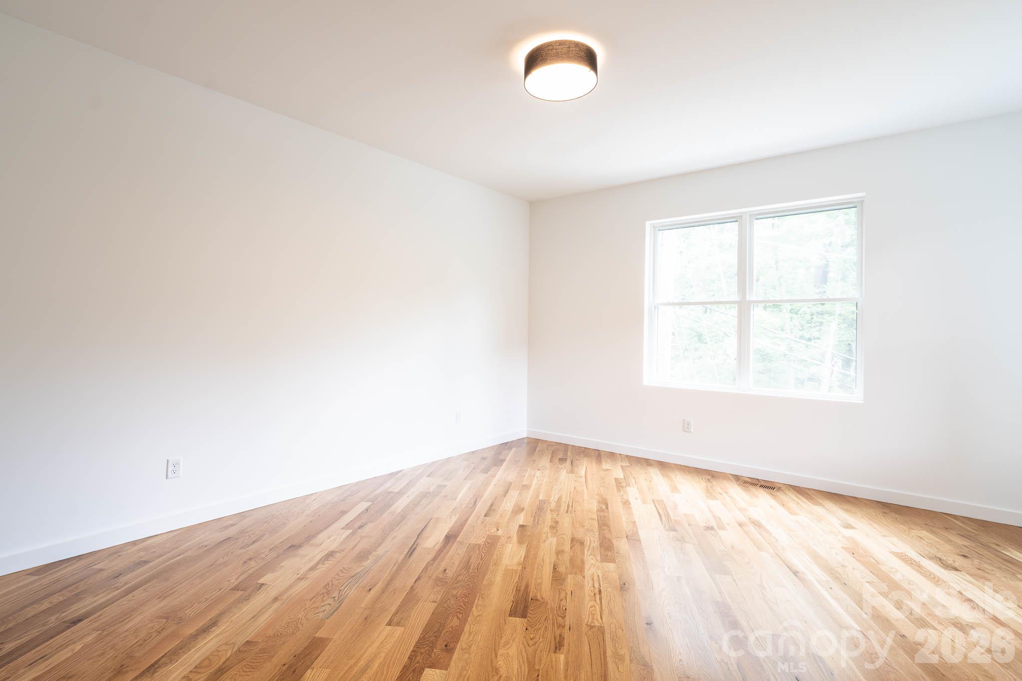 33 Spooks Branch Road Property Photo 17