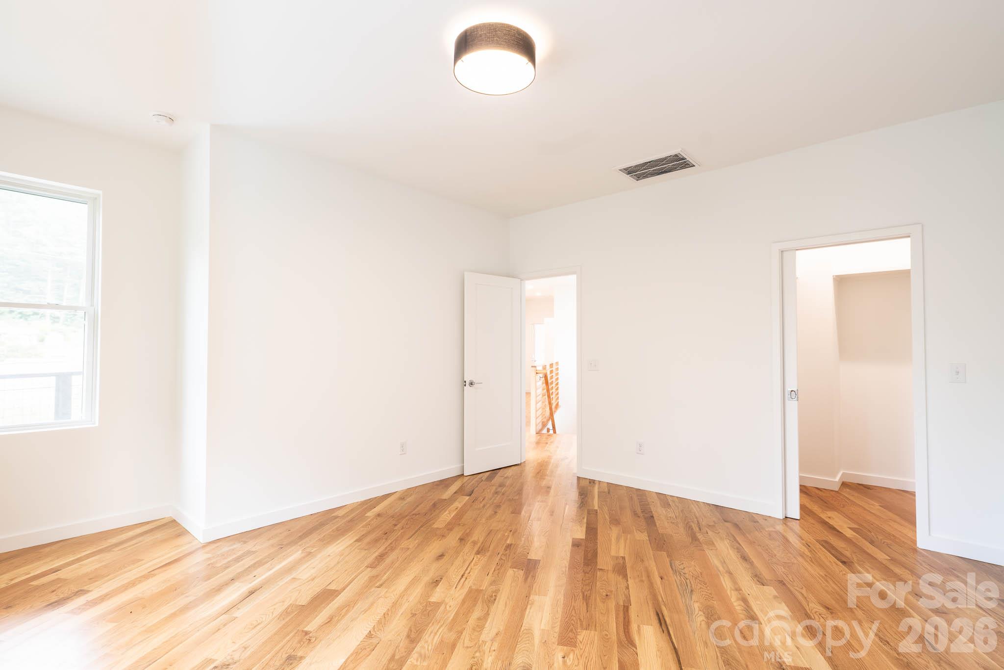 33 Spooks Branch Road Property Photo 18