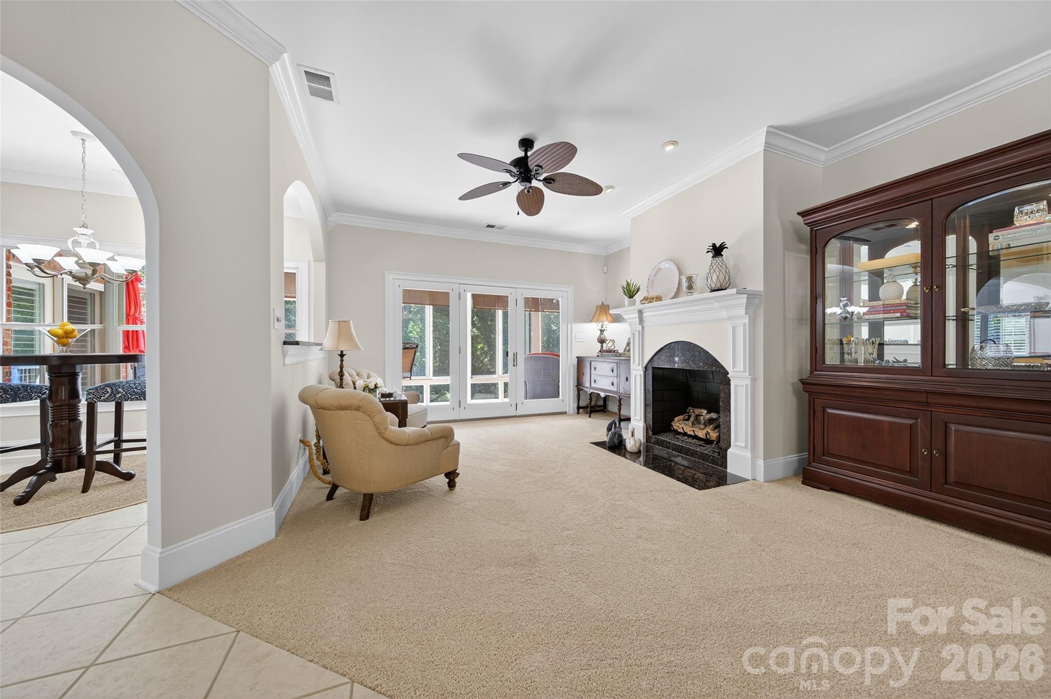 3574 Live Oaks Avenue Property Photo 8