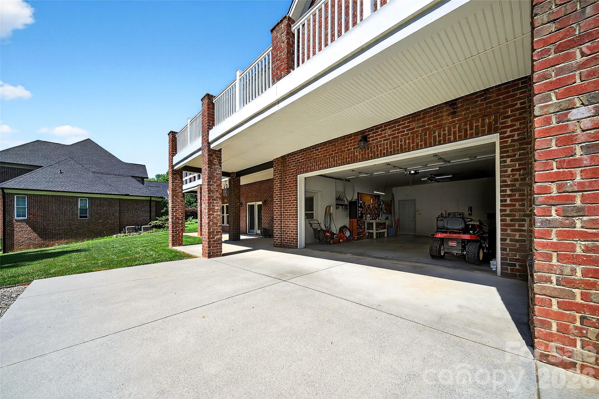 3574 Live Oaks Avenue Property Photo 26