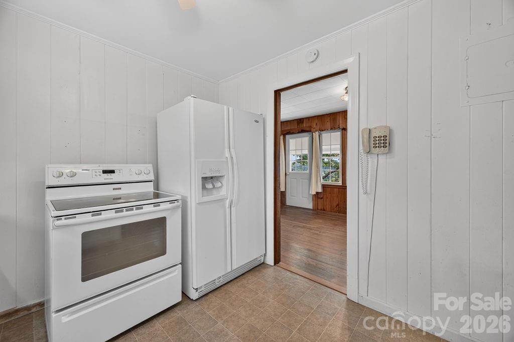 2409 Lucas Street Property Photo 25