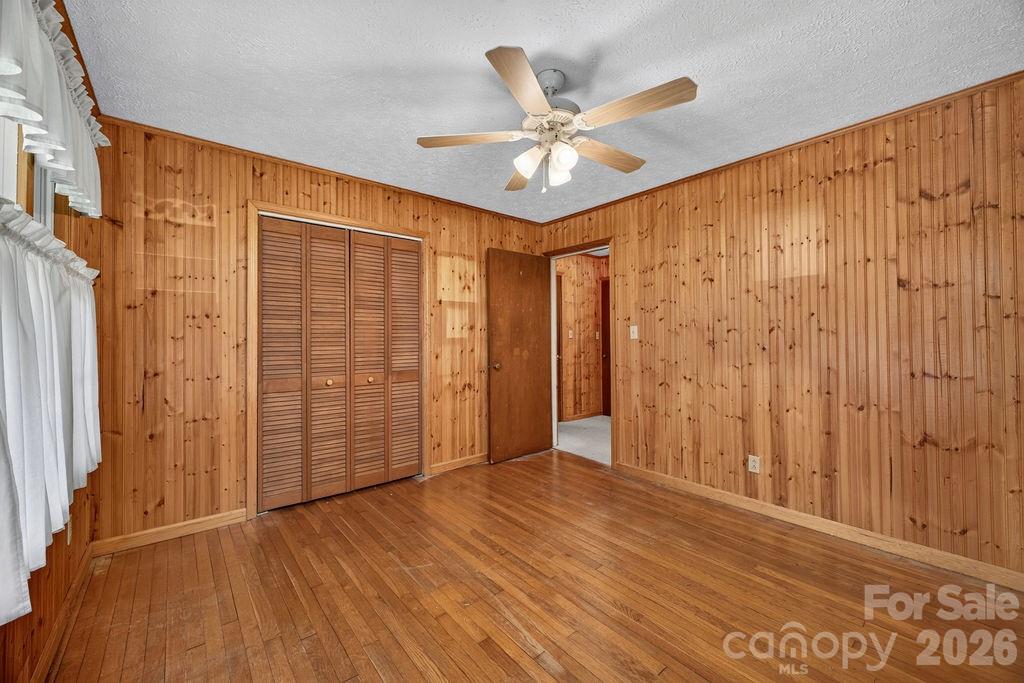 2409 Lucas Street Property Photo 27