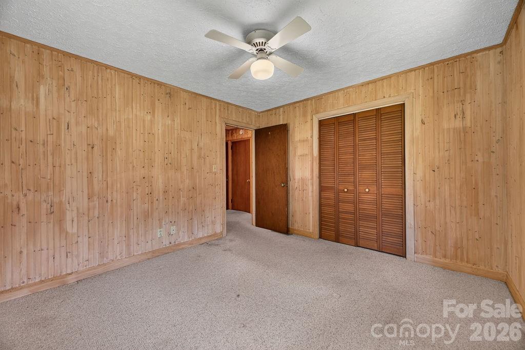 2409 Lucas Street Property Photo 31